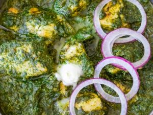 CHICKEN SAAG