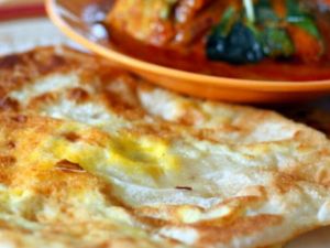 EGG+ONION PARATA ( ROTI TELUR BAWANG )